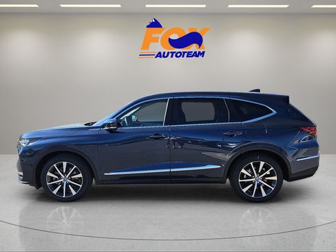 Used 2026 Acura MDX w/ Technology Package FWD image 2