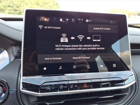 New 2026 Jeep Compass Latitude image 11