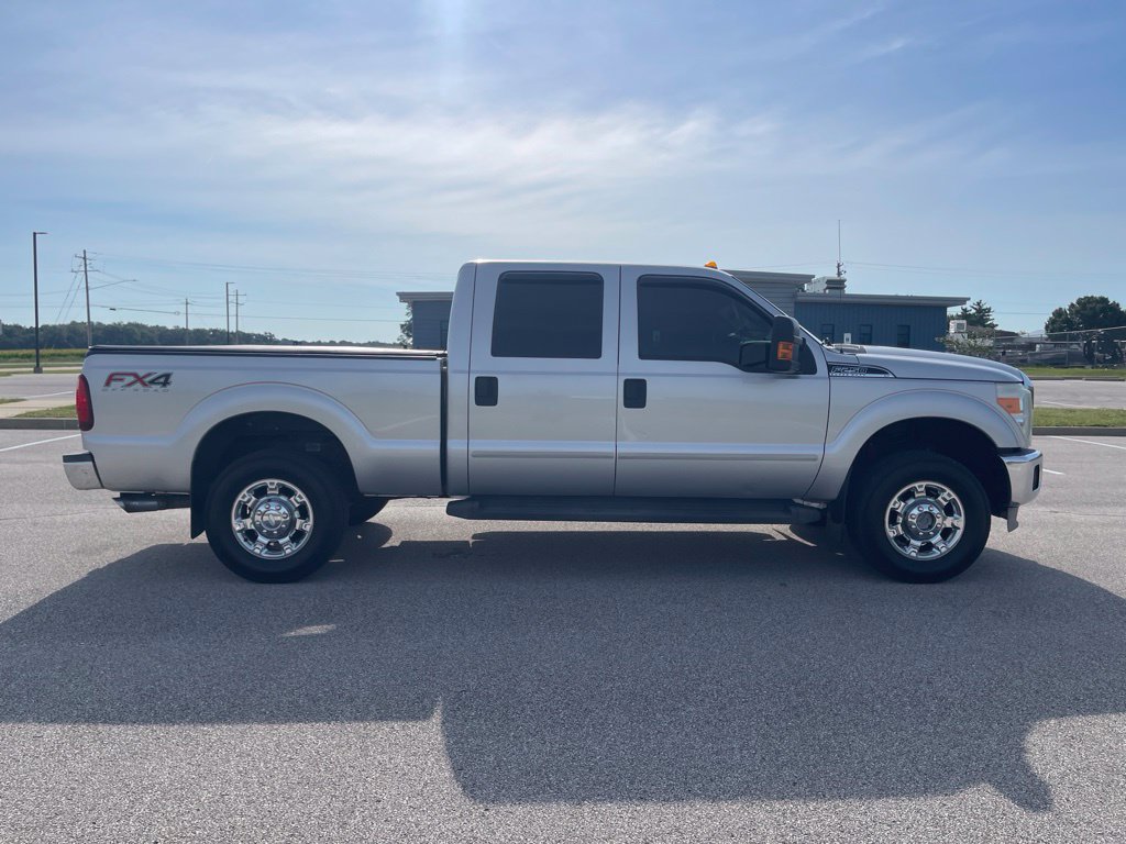 Used 2013 Ford F250 XLT w/ Chrome Pkg AWD/4WD image 3
