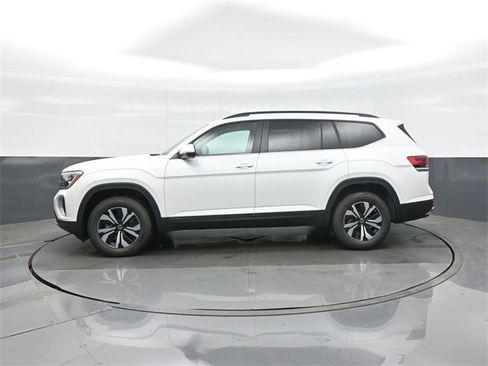 New 2026 Volkswagen Atlas SE image 4