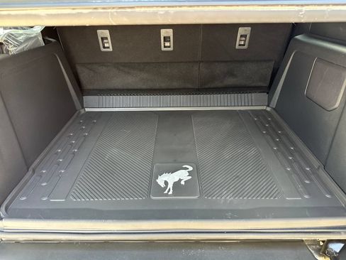 Used 2025 Ford Bronco Raptor AWD/4WD image 40