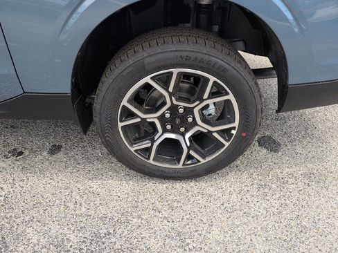 New 2026 Ford Maverick Lariat AWD/4WD image 12