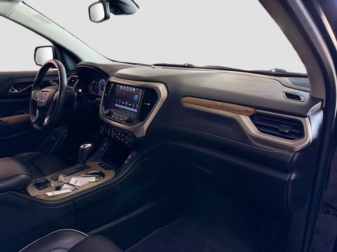 Used 2017 GMC Acadia Denali w/ Technology Package image 33