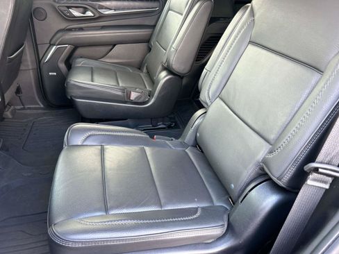 Used 2023 GMC Yukon Denali w/ LPO, Floor Liner Package AWD/4WD image 17