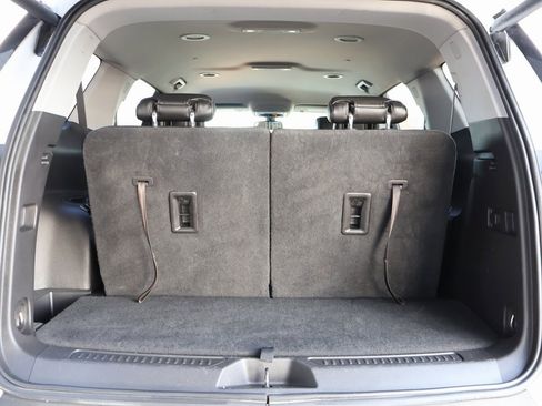 Used 2019 GMC Acadia SLT image 16