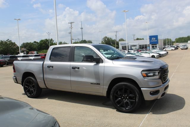 Used 2024 RAM 1500 Laramie AWD/4WD image 8