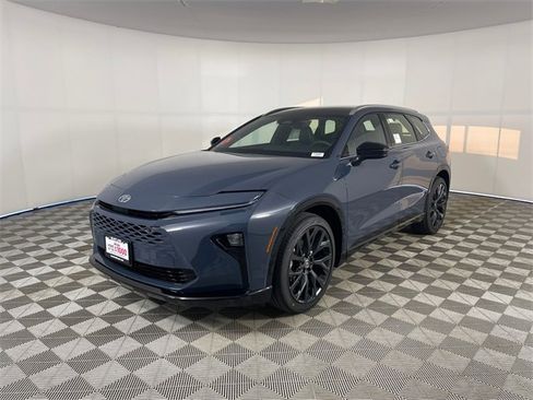 New 2026 Toyota Crown Signia w/ Advanced Technology Package image 1