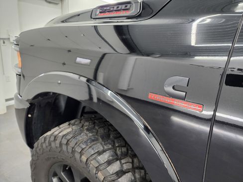 Used 2021 RAM 2500 Laramie w/ Night Edition image 37