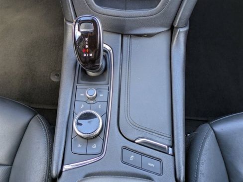 Used 2020 Cadillac XT5 Premium Luxury image 32