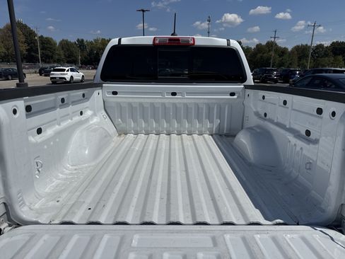 Used 2022 GMC Canyon Elevation w/ Trailering Package RWD image 8