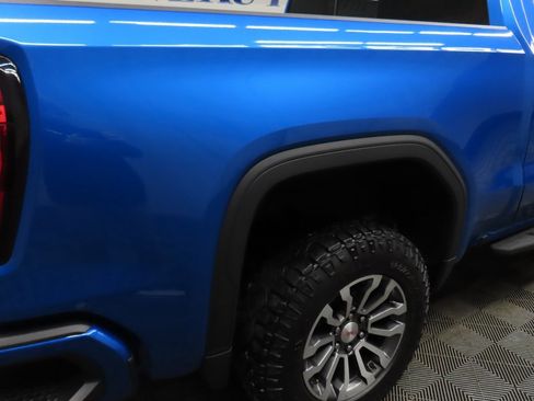Used 2022 GMC Sierra 1500 AT4 w/ Technology Package image 41