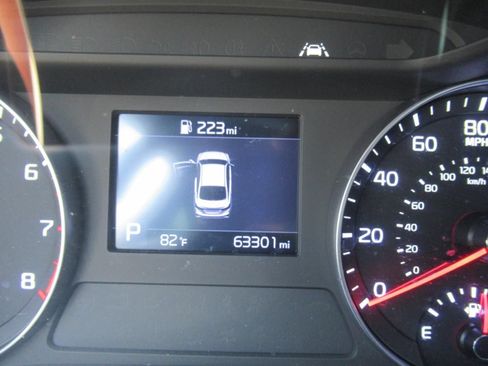 Used 2020 Kia Forte GT-Line w/ GT-Line Premium Package FWD image 28
