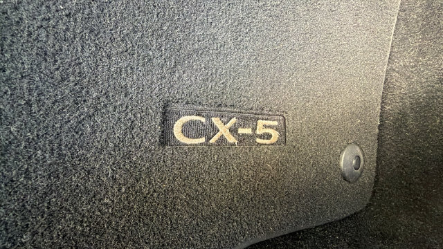 Used 2023 MAZDA CX-5 AWD 2.5 S w/ Premium Package image 30