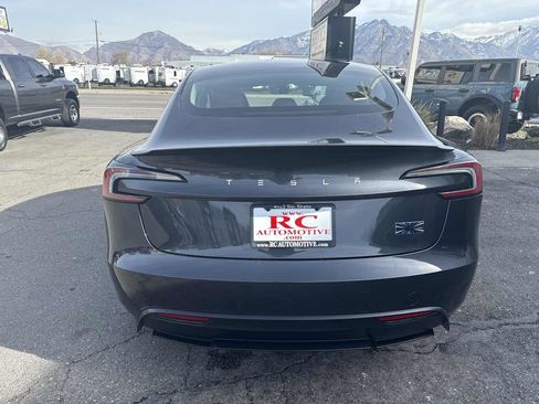 Used 2024 Tesla Model 3 Performance image 7