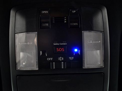 Used 2016 Lexus CT 200h 200h image 27