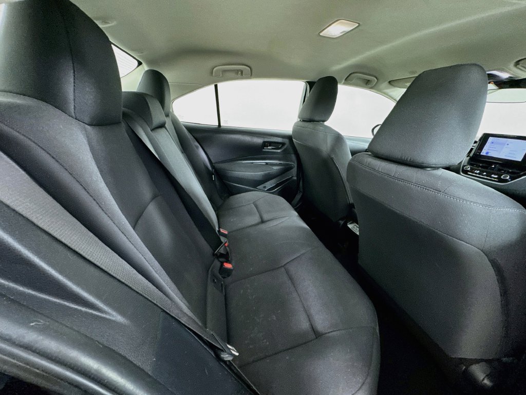 Used 2024 Toyota Corolla LE FWD image 30