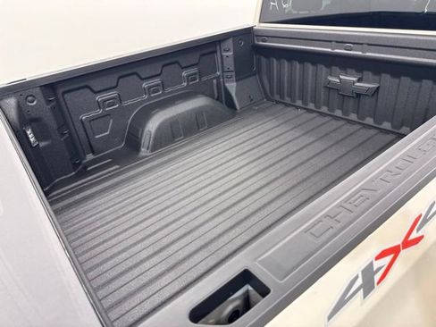 New 2026 Chevrolet Silverado 1500 RST w/ RST Select Package AWD/4WD image 10