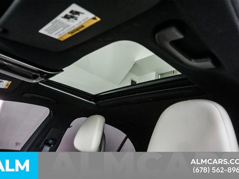 Used 2023 Mercedes-Benz C 300 Sedan w/ Exclusive Trim Package image 28