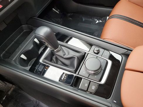 Used 2025 MAZDA CX-50 Meridian Edition w/ Apex Package image 18