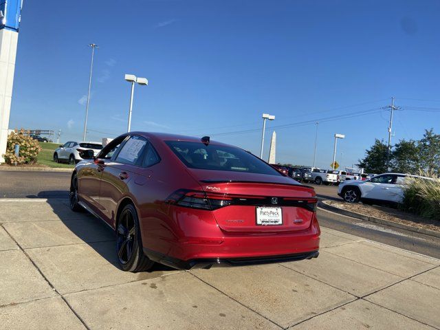 Used 2025 Honda Accord Sport image 9