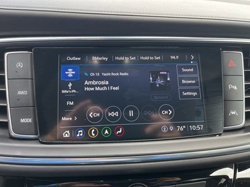 Used 2023 Buick Enclave Avenir image 16