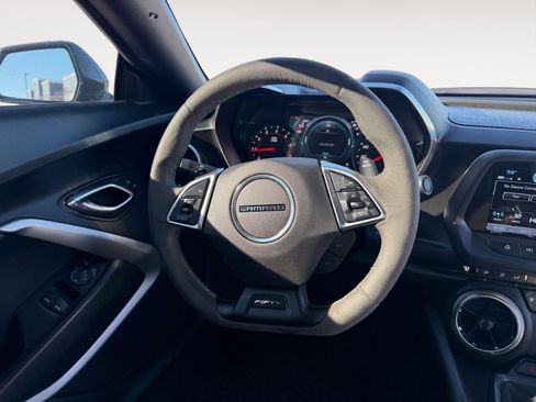 Used 2017 Chevrolet Camaro SS image 12