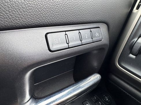 Used 2017 GMC Sierra 1500 Denali image 35