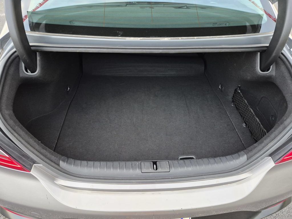 Used 2026 Genesis G70 2.5T RWD image 10