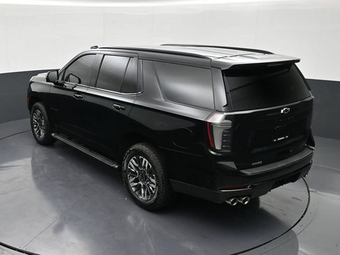Used 2026 Chevrolet Tahoe Z71 w/ Comfort Package AWD/4WD image 14