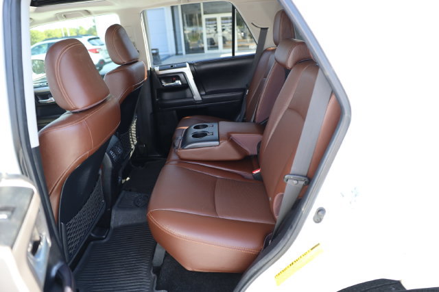 Used 2023 Toyota 4Runner Limited AWD/4WD image 44