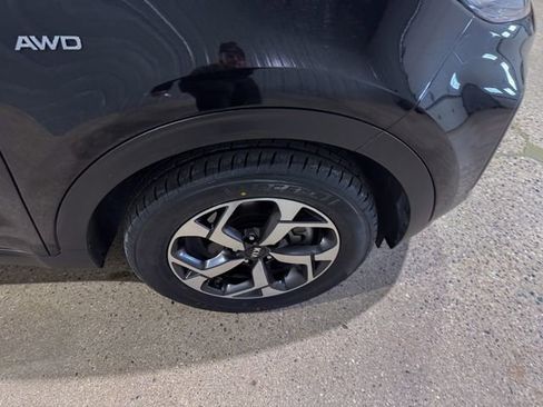 Used 2020 Kia Sportage LX AWD/4WD image 29