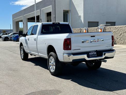 New 2026 RAM 2500 Laramie w/ Towing Technology Group AWD/4WD image 4