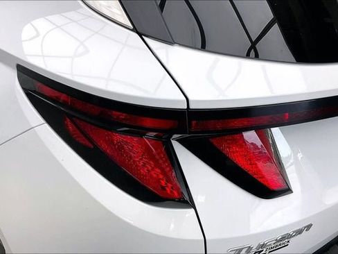 Certified 2024 Hyundai Tucson SEL AWD/4WD image 26