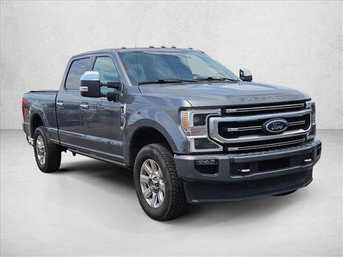 Used 2021 Ford F350 Platinum AWD/4WD image 3
