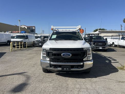 Used 2020 Ford F350 XL w/ Power Equipment Group image 5