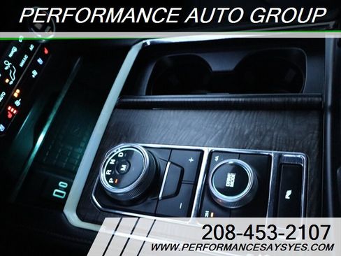 Used 2020 Ford Expedition Limited AWD/4WD image 17