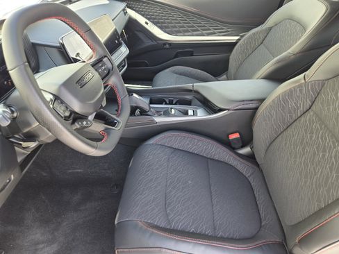 New 2025 Dodge Charger R/T w/ Quick Order Package 25M R/T image 10