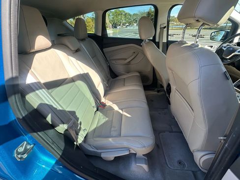 Used 2015 Ford C-MAX SEL w/ Equipment Group 302A image 27