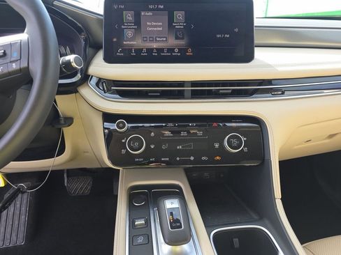 Used 2023 INFINITI QX60 Luxe w/ Vision Package image 21