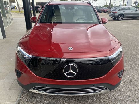 New 2024 Mercedes-Benz EQB 300 EQB 300 image 6