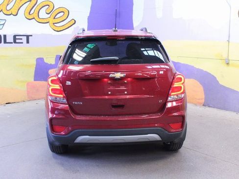 Used 2020 Chevrolet Trax LT w/ Driver Confidence Package image 7