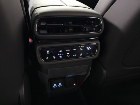 New 2026 Genesis GV80 3.5T Prestige image 34