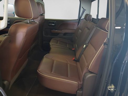 Used 2019 Chevrolet Silverado 2500 High Country AWD/4WD image 36