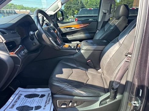 Used 2015 Cadillac Escalade Premium AWD/4WD image 23