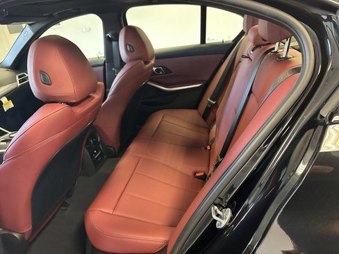 Used 2025 BMW 330i Sedan w/ M Sport Package image 14