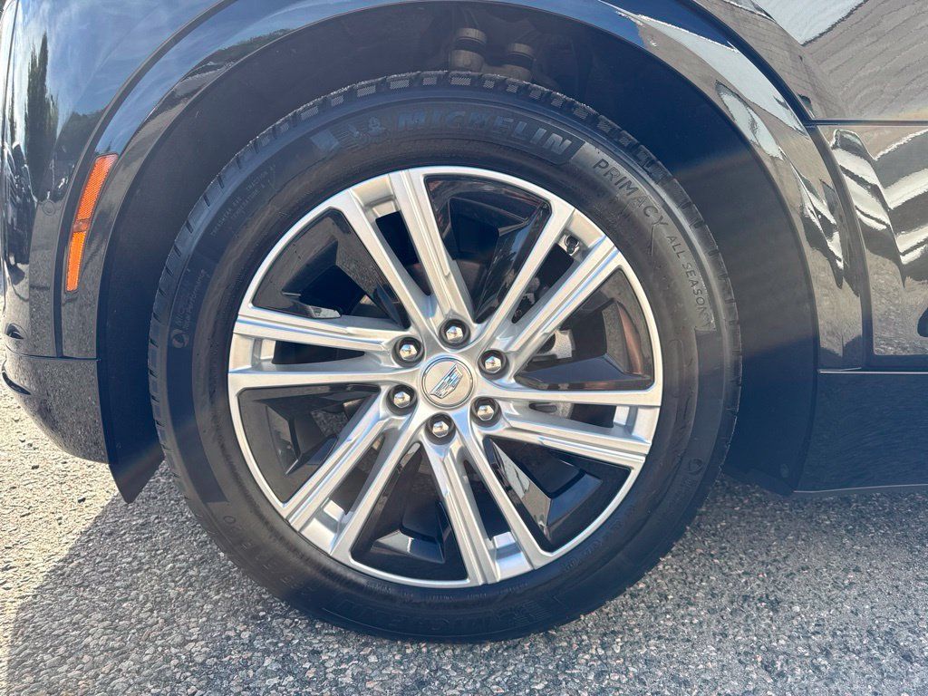 Used 2024 Cadillac Lyriq Tech w/ Driver Assist Package AWD/4WD image 11