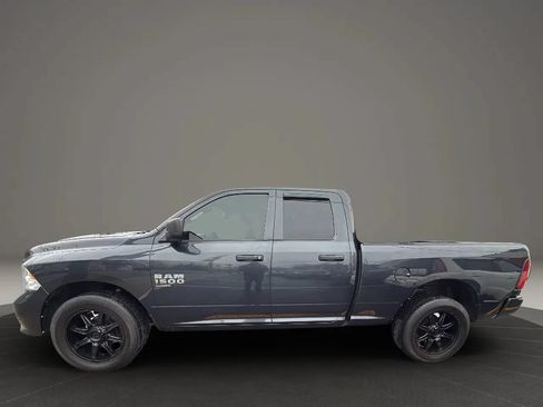 Used 2019 RAM 1500 Express w/ Express Value Package AWD/4WD image 8