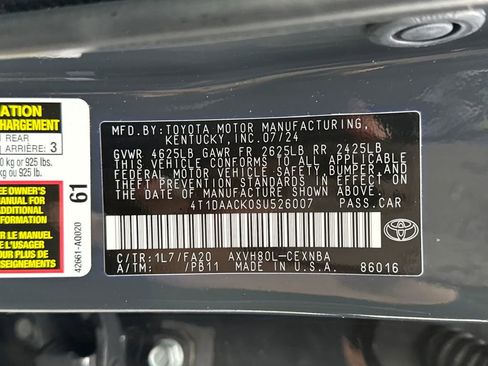 Used 2025 Toyota Camry LE FWD image 33