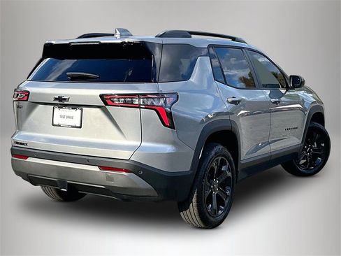 Certified 2026 Chevrolet Equinox LT w/ Convenience Package II image 6