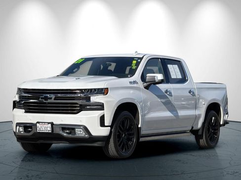 Used 2021 Chevrolet Silverado 1500 High Country w/ Technology Package AWD/4WD image 8